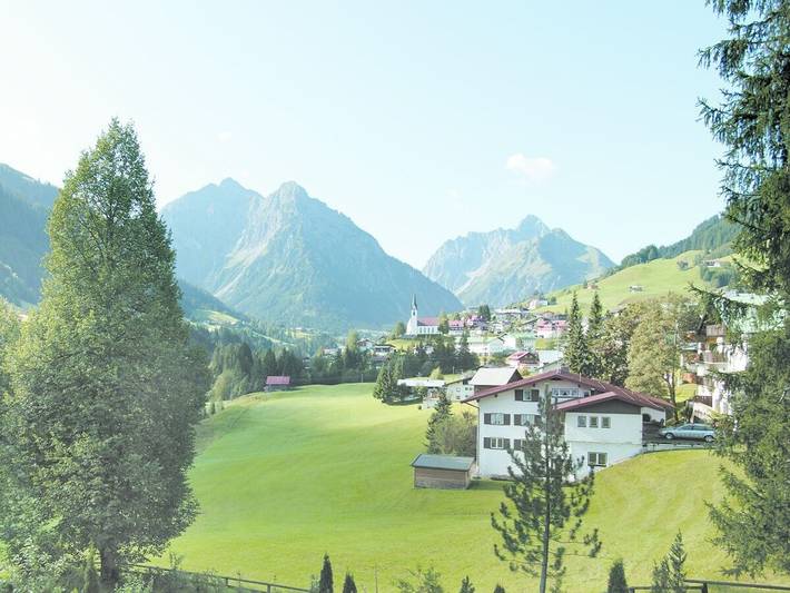 Ferienhaus für 5 Personen, mit Balkon und Garten im Kleinwalsertal - 4