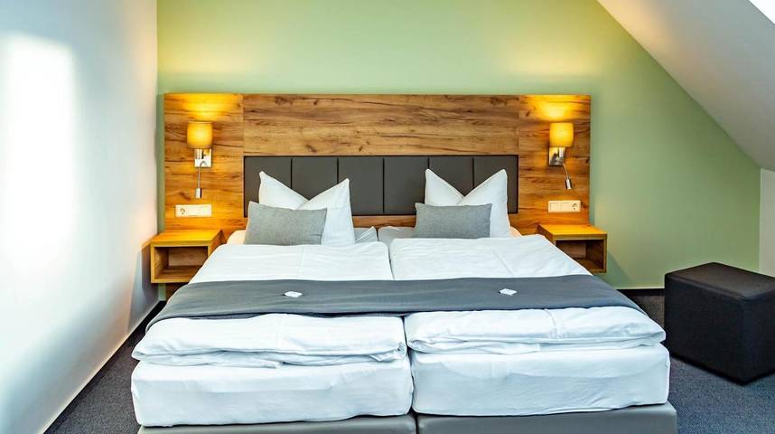 Hotel für 4 Personen, mit Terrasse und Garten in Wolgast
