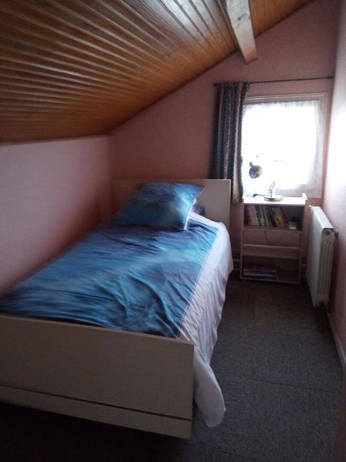 Appartement de vacances entier, Deluxe Room (2 Adults + 1 Child) in Lannemezan, Hautes-Pyrénées