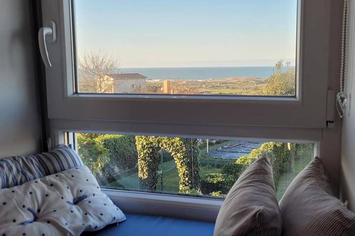 Maison de vacances pour 6 personnes, avec Balcon ainsi que Terrasse et Vue à Santander