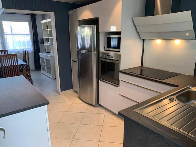 Location de vacances pour 10 personnes, avec jardin et piscine ainsi que sauna et jacuzzi à Sangatte - 3