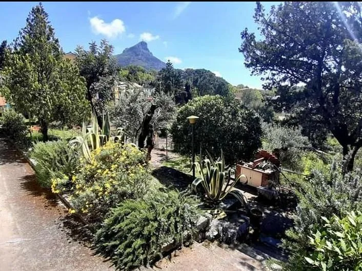 Casa de vacaciones para 6 personas, con terraza además de vistas y jardín, Se admiten mascotas - 1