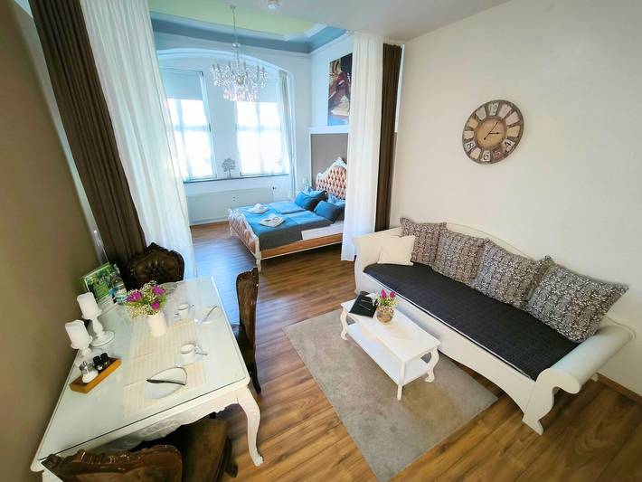 Ferienwohnung für 3 Personen, mit Terrasse und Garten in Mühlhausen - 2