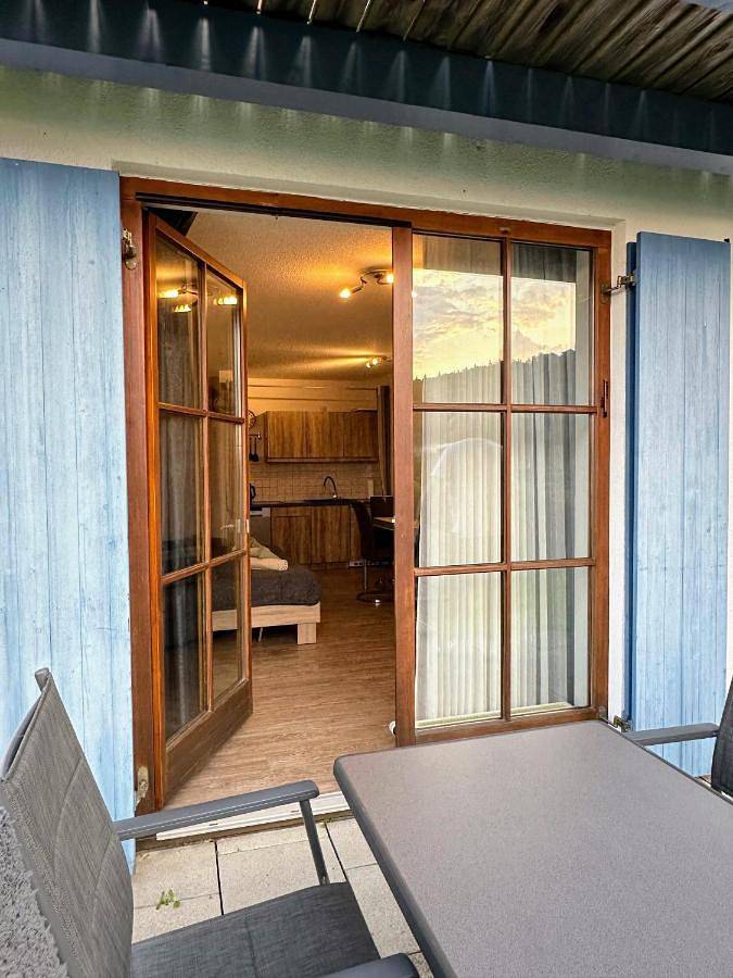 Ferienwohnung für 4 Personen, mit Garten und Terrasse sowie Ausblick in Schöfweg - 3