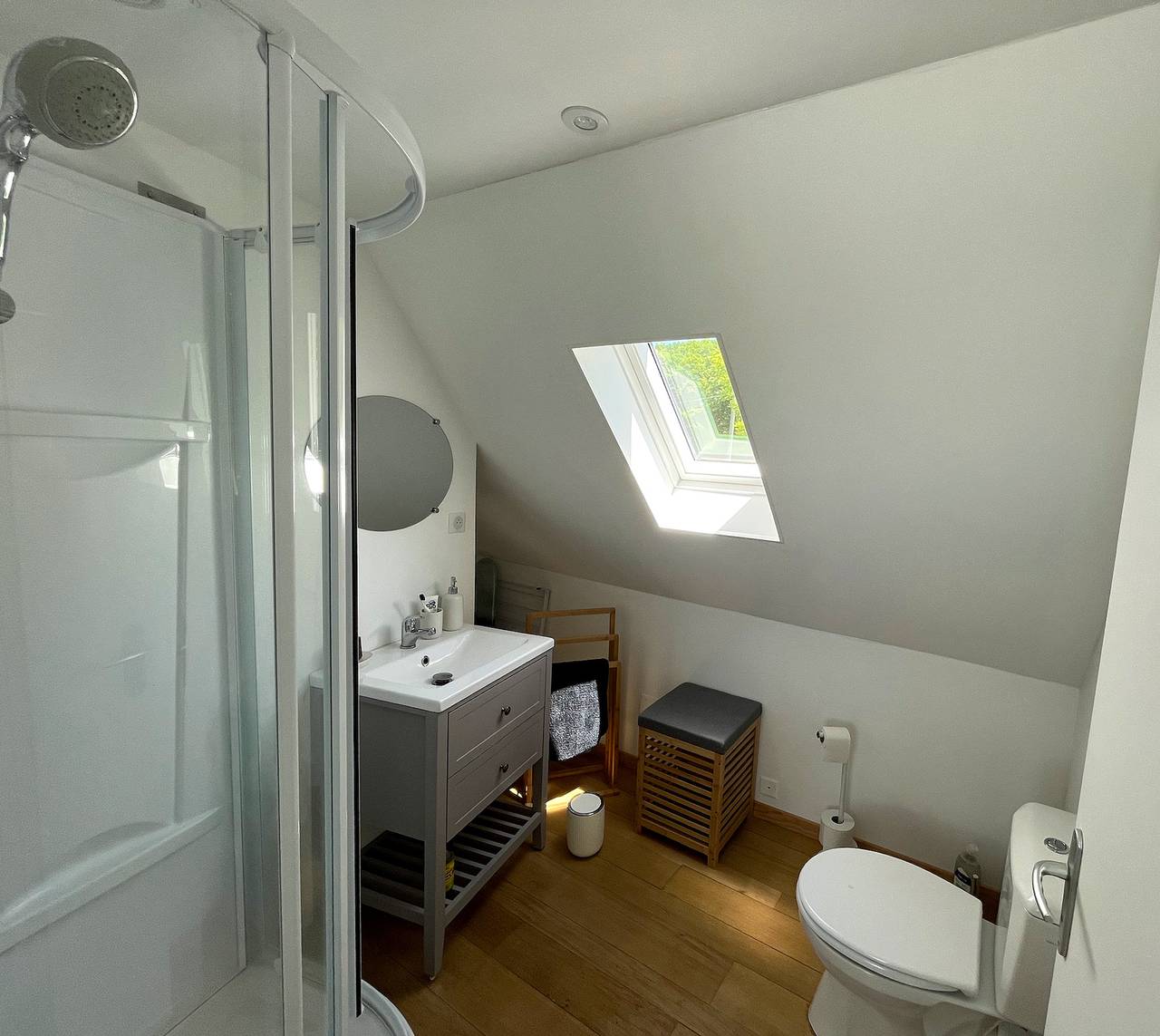 Casa de vacaciones 'Le Chant Du Grillon' con Wi-Fi in Le Nayrac, Macizo Central