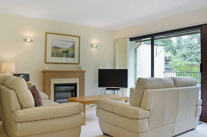 Glamping for 4 people, with garden in Lake Windermere