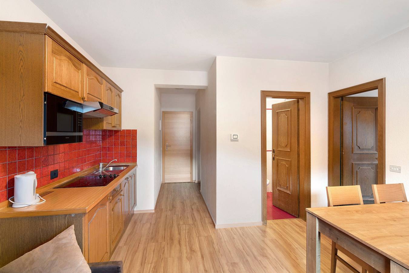 Hel lejlighed, Holiday Apartment "Casa Marcos n 32" with Mountain View, Balcony & Wi-Fi in Livigno (Town), Livigno
