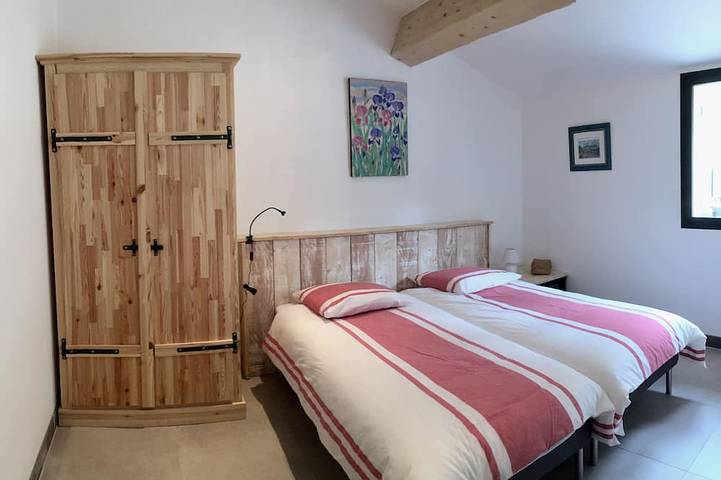 Location de vacances pour 6 personnes, avec terrasse à Cadenet - 2