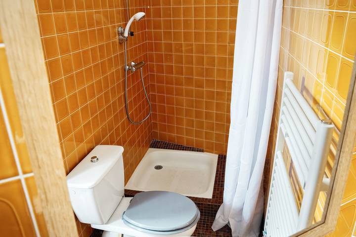 Gîte pour 2 personnes, adapté aux familles à Laval - 4