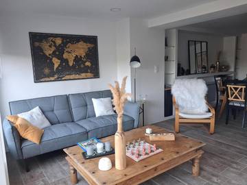 Gîte pour 2 personnes, avec vue et terrasse à Cazilhac