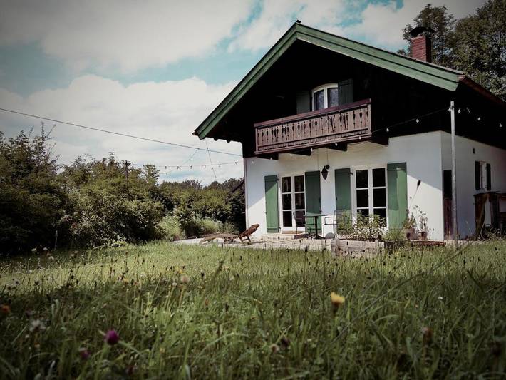 Ferienhaus für 7 Personen, mit Balkon und Terrasse sowie Garten und Ausblick in Wackersberg - 2
