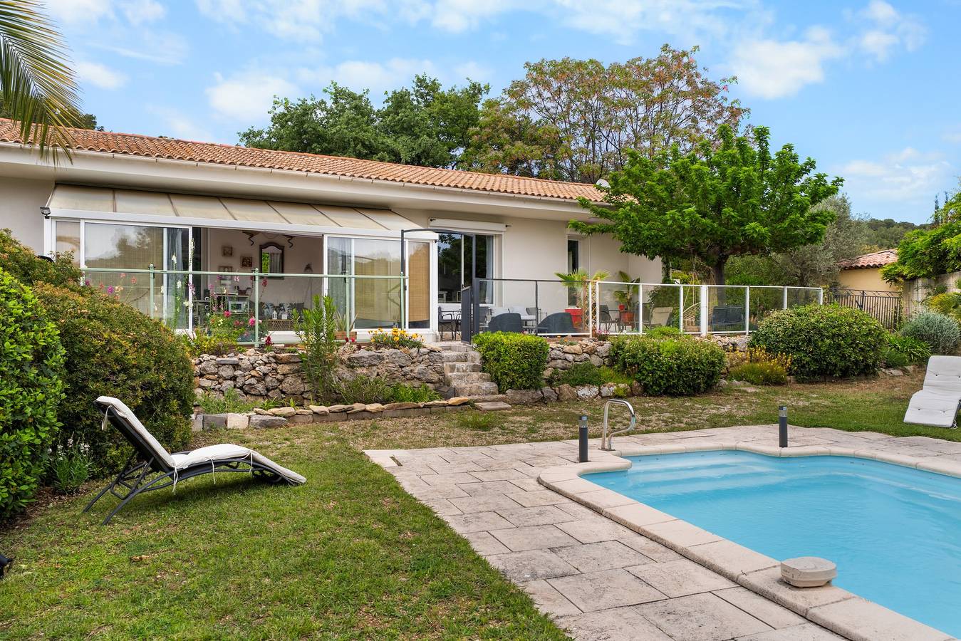 Villa 'Claud' House' mit Bergblick, Wlan und Klimaanlage in La Cadière-d'Azur, Mittelmeerküste (Frankreich)