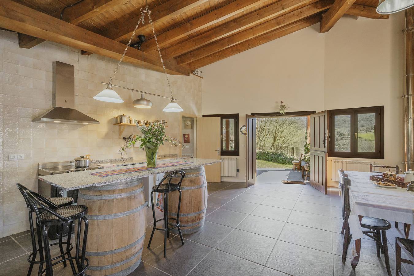 Casa rural 'El Astial' con vistas a la montaña, terraza privada y Wi-Fi in Ezquerra, Villagalijo