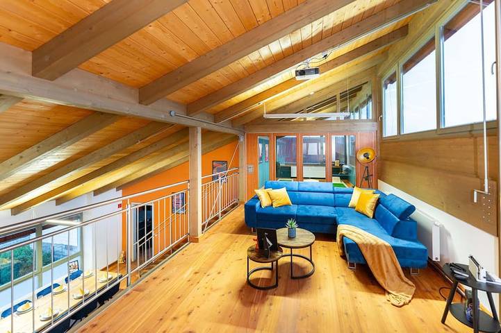 Ferienhaus für 18 Personen, mit Sauna und Whirlpool sowie Balkon in Weilheim in Oberbayern - 3