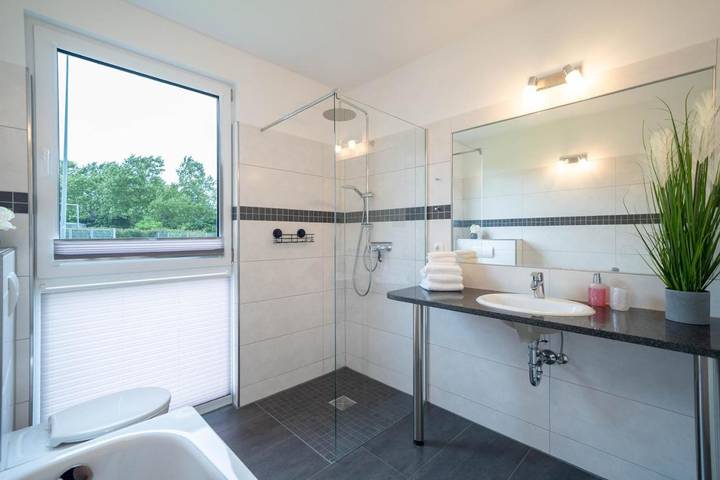 Ferienwohnung für 3 Personen, mit Terrasse, mit Haustier in Kröpeliner-Tor-Vorstadt - 4