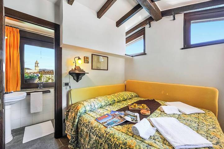 Villa für 4 Personen, mit Balkon in Gemeinde Porlezza - 2