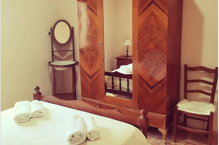 Casa Rural con piscina y barbacoa Privada en un entorno de paz y naturaleza. in Caravaca de la Cruz, Interior de Murcia