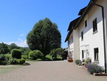 Ferienwohnung für 2 Personen, mit Balkon in Rhein (Deutschland)