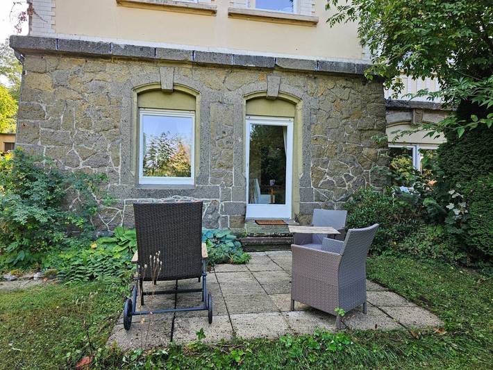 Ferienwohnung für 4 Personen, mit Terrasse und Garten in Bergpark Wilhelmshöhe