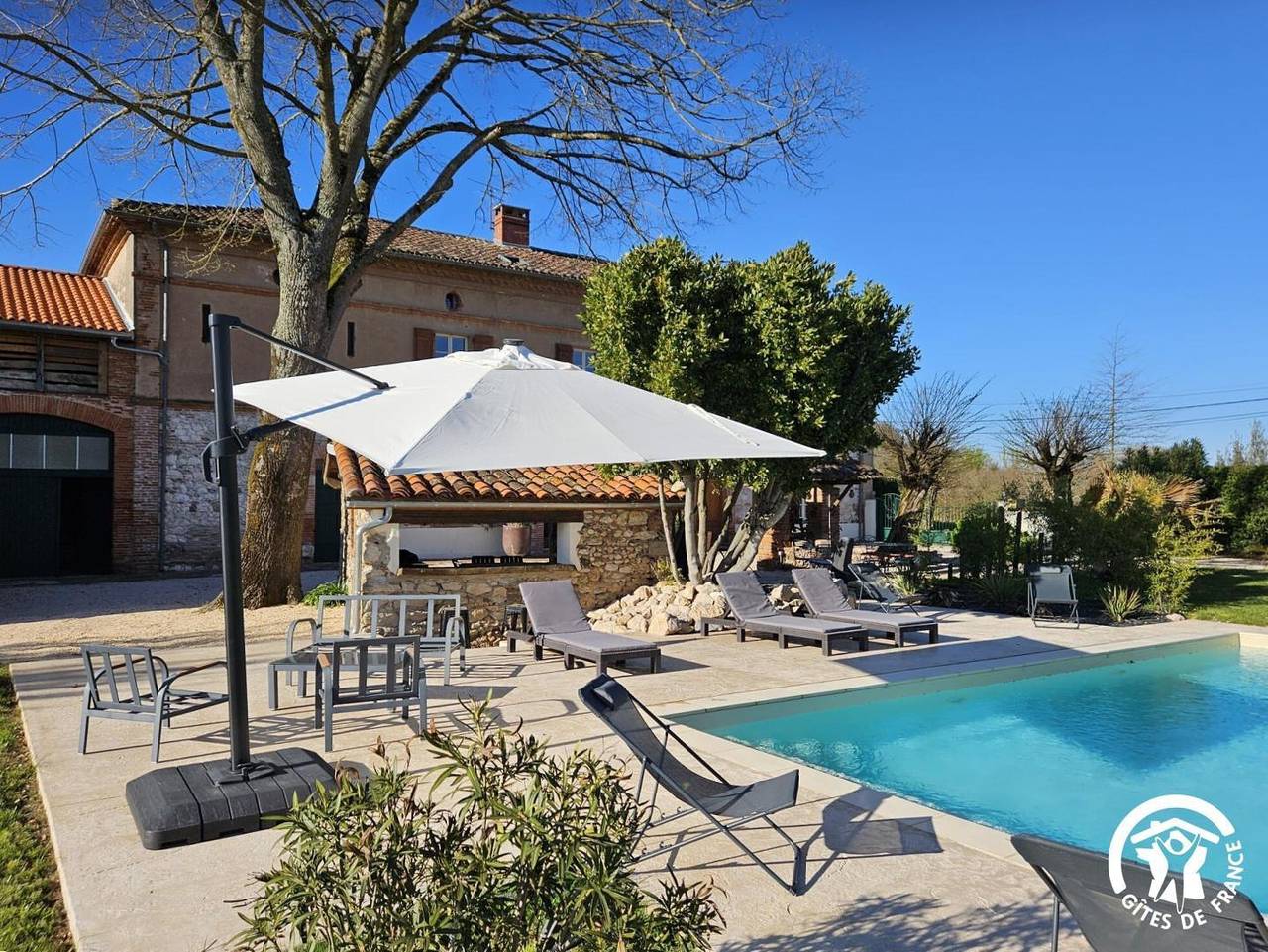 Le Puits de Jussens in Castelnau-de-Lévis, Région d'Albi