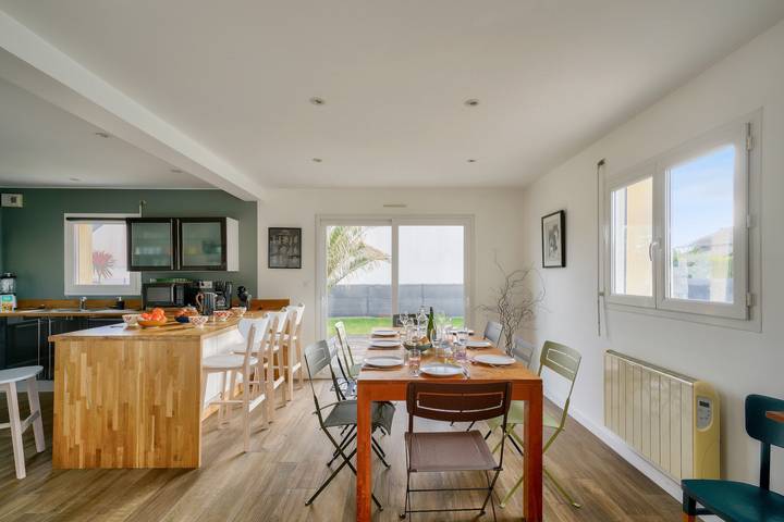 Location de vacances pour 8 personnes, avec terrasse et jardin à Plobannalec-Lesconil - 3