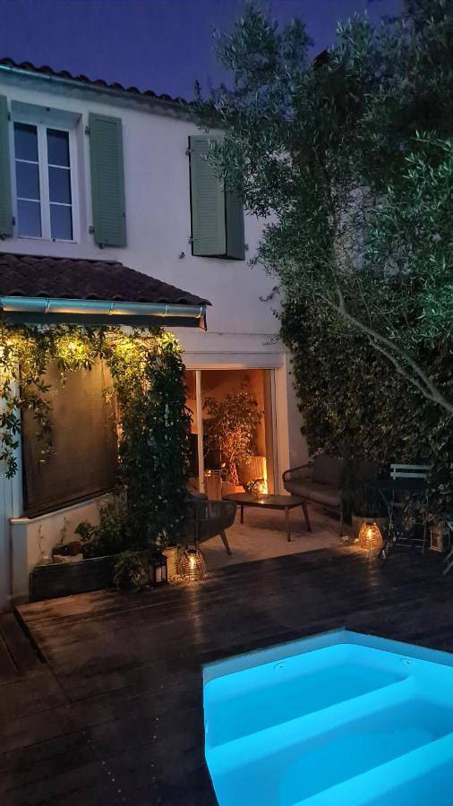 Charmante maison avec piscine près Bordeaux in Eysines, Région de Bordeaux