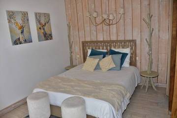 Chambre D’hôte pour 13 Personnes dans Biscarrosse, Côte d’Argent, Photo 1