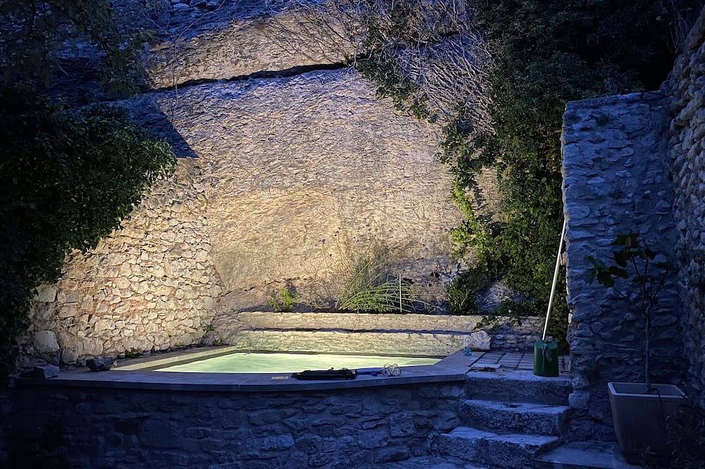 La Bonbonniere - Townhouse Saint-Saturnin-lès-Apt in Saint-Saturnin-lès-Apt, Parc naturel régional du Luberon