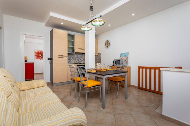 Gîte pour 6 personnes, avec balcon à Giardini-Naxos - 4