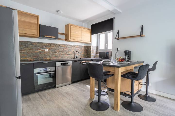 Appartement entier, L’Escapade du Quai - Proche Gare in Pontivy, Région de Pontivy