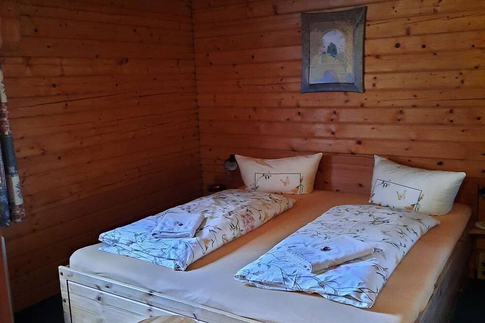 Ganze Wohnung, Ferienwohnung im Wohnhaus - Ferienwohnung Haus Waldeck in Hermsdorf, Mittlere Erzgebirge