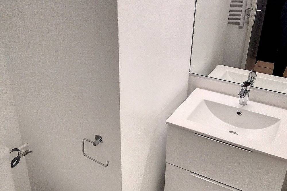 Hel lejlighed, Studio 203 Bord de mer Résidence Graziella in Juan-les-Pins, Antibes