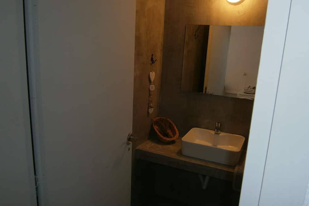 Elea Apartment mit Meerblick in Kea