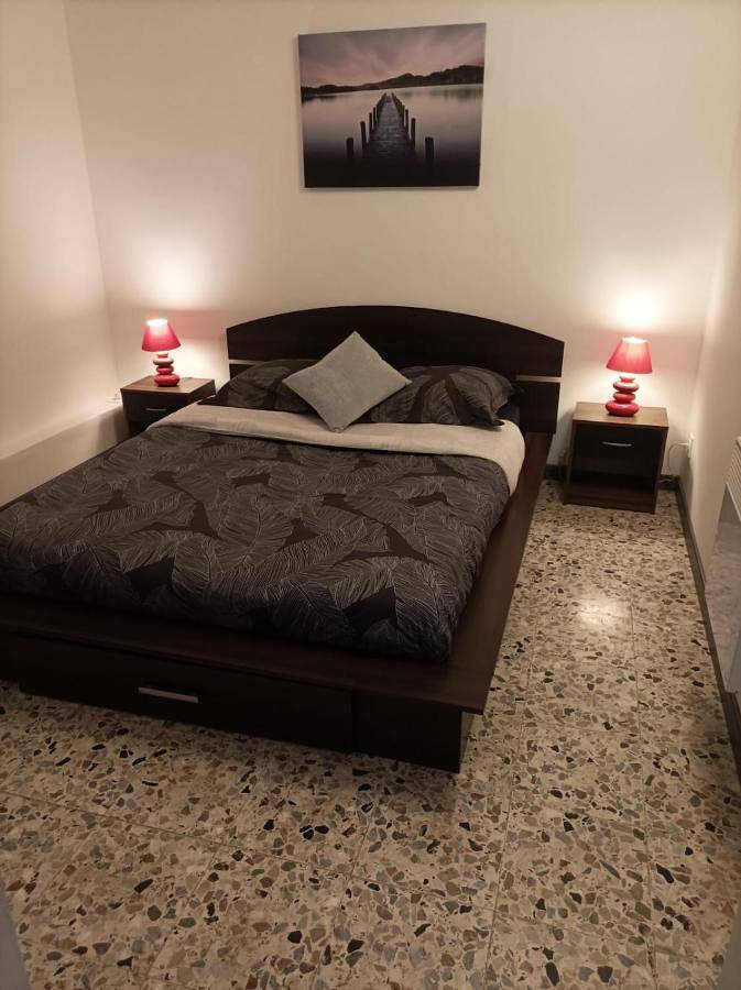 Location de vacances pour 6 personnes, avec piscine et jardin dans Château-Gontier-sur-Mayenne - 2