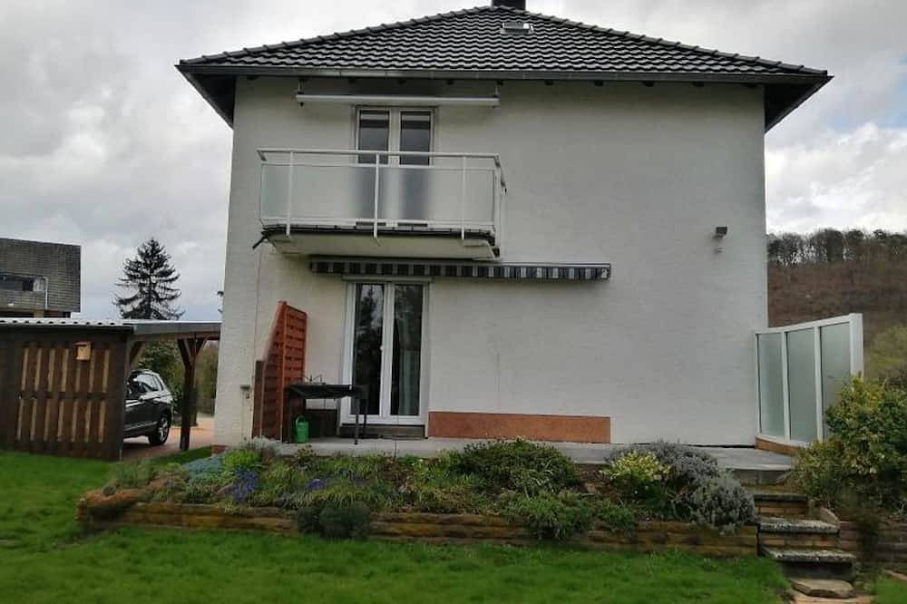 Ganze Wohnung, Ferienwohnung - Ferienwohnung An der Hängebrücke in Hann. Münden, Werratal