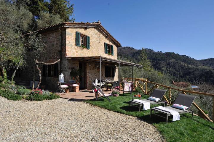 Agriturismo voor 4 personen, met terras en tuin, met huisdier in Lucca
