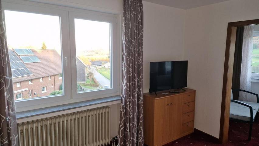 Hotel, mit Ausblick in Herscheid - 3