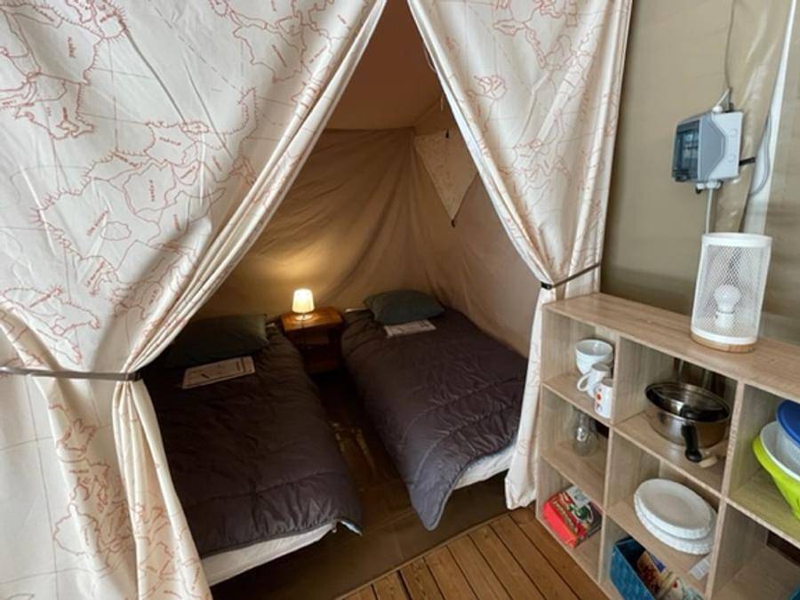 Camping Ushuaia Villages L’Oasis - Alojamiento 4 personas - Lodge Canadá (sin instalaciones sanitarias) 4 plazas in Éclassan, Tournon-sur-Rhône región