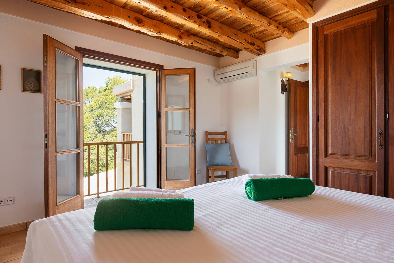 Villa für 8 Personen mit Garten in Cala Vedella, Sant Josep de sa Talaia