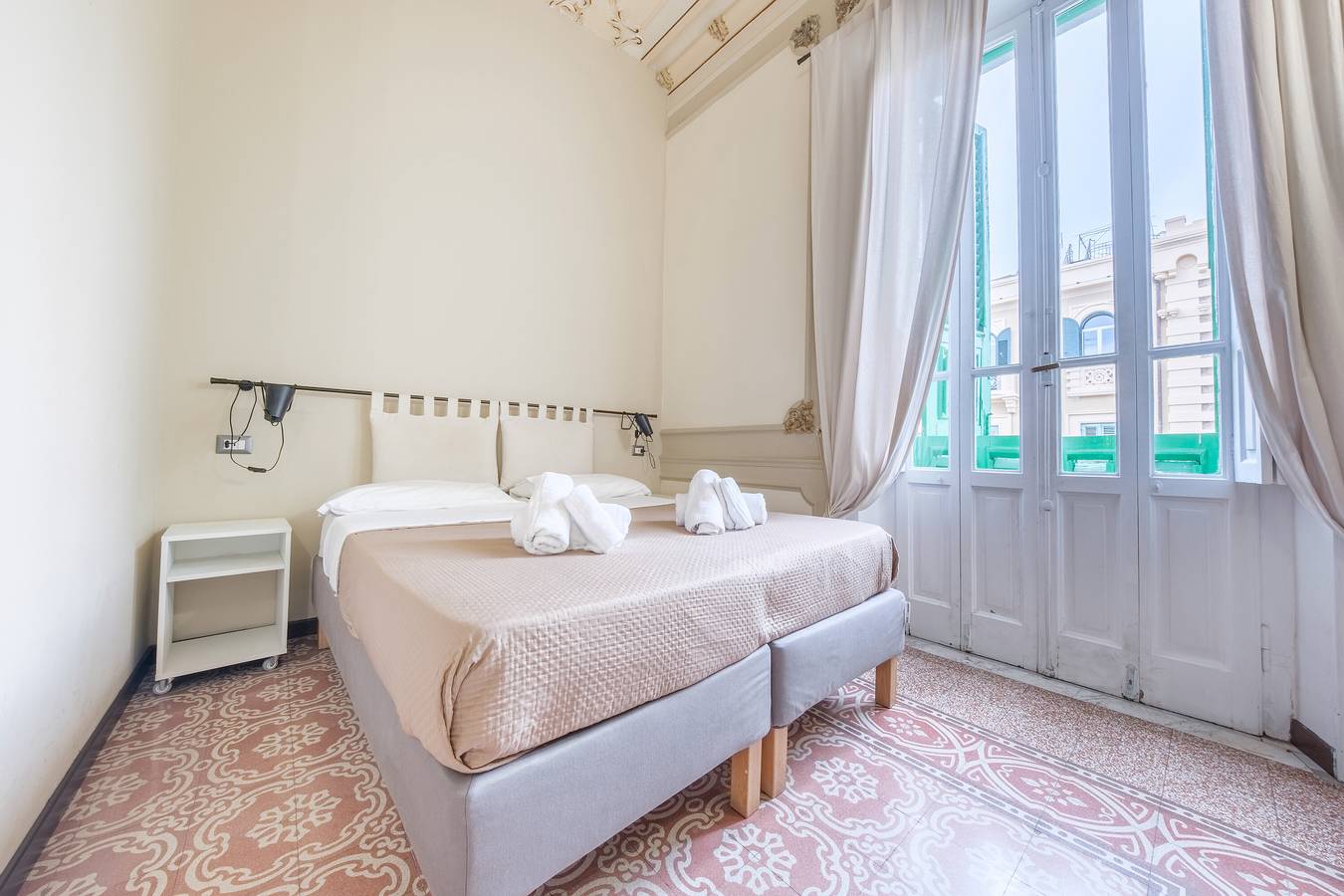 Chambre d'époque '1923' avec balcon, Wi-Fi et climatisation in Messina, Province de Messina