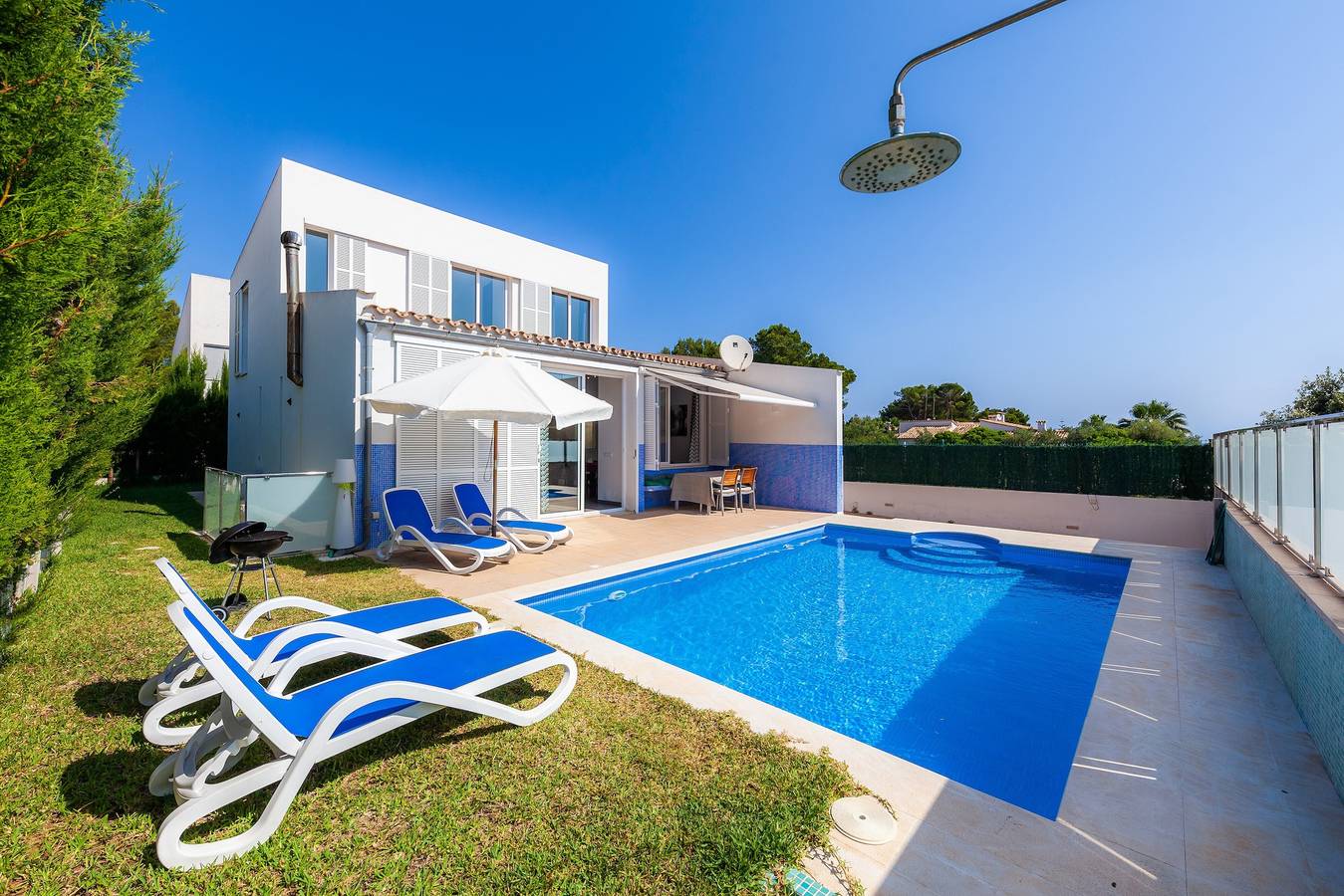 Casa de férias para 7 pessoas com jardim in Playa Son Serra de Marina, Santa Margalida