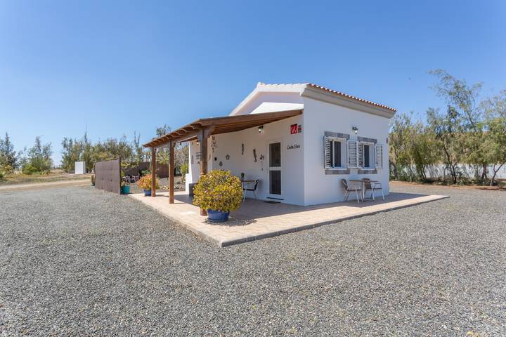 Hel lägenhet, Casita Hari · Your Tranquil Oasis in Fuerteventura – Wi-Fi & Air Conditioning in Tuineje, Fuerteventura