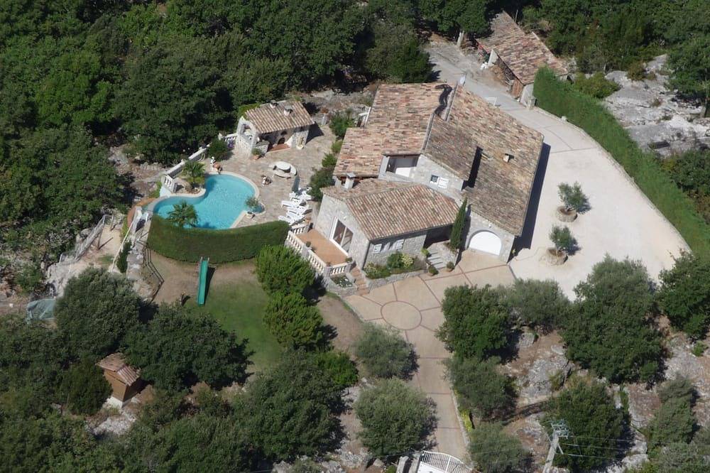 Labeaume Ardeche residence Bellevue with stunning views in Labeaume, Ardèche