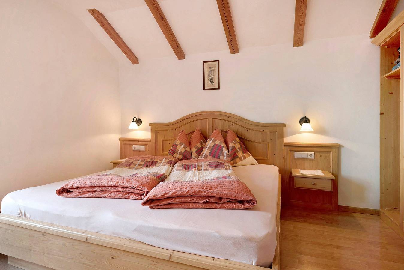 Ganze Wohnung, Ferienwohnung "Stinerhof - Panoramablick" mit Bergblick, Balkon & Garten in Völs am Schlern, Dolomiti Superski