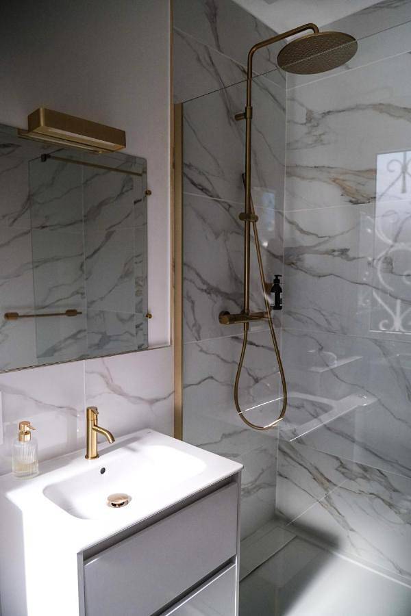 Gîte pour 2 personnes, avec jardin et balcon à Pauillac - 3