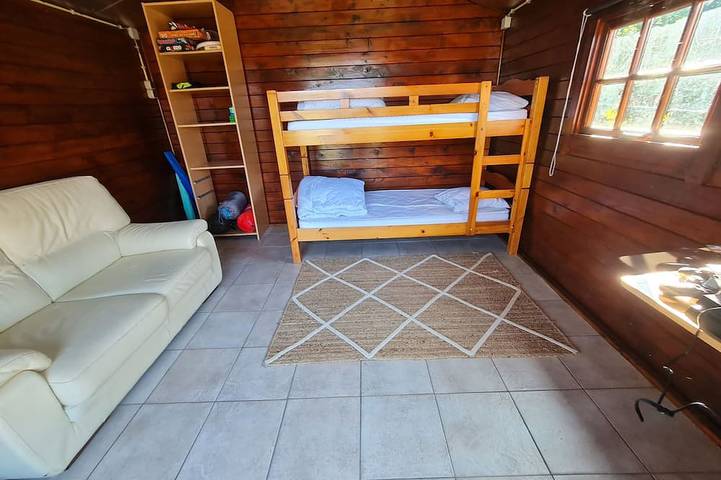 Location de vacances pour 6 personnes, avec terrasse ainsi que jardin et piscine, animaux acceptés à Vron - 4