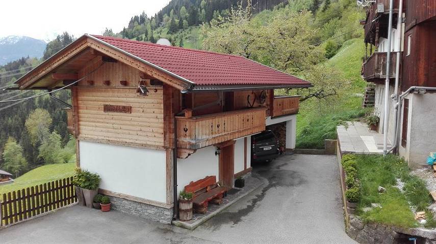 Chalet für 6 Personen, mit Balkon und Terrasse in Aschau im Zillertal - 4