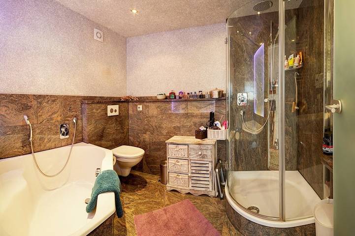 Ganze Wohnung, Zwei-Zimmer Premium Wohnung in Ostfildern, Landkreis Esslingen