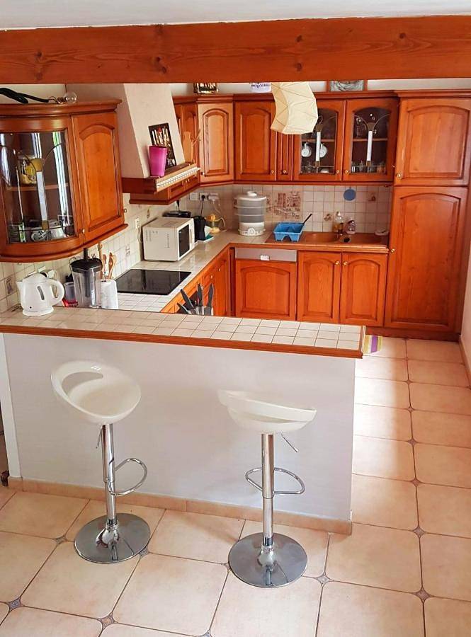 Location de vacances pour 8 personnes, avec vue et jardin, animaux acceptés à Perles-et-Castelet - 4