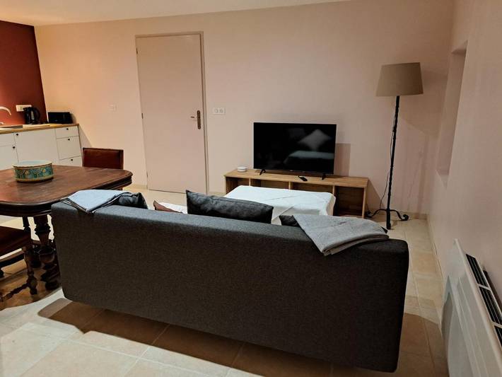 Gîte pour 3 personnes, avec Jardin et Vue à Mongauzy